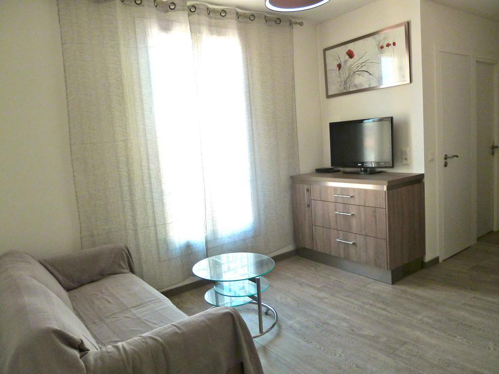 New 1 Bedroom Apt Place Garibaldi Nice Quarto foto